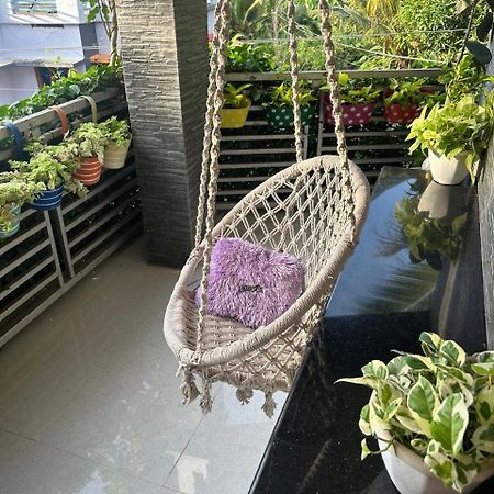 Chaithritha Ladies Homestay Thiruvananthapuram Eksteriør bilde