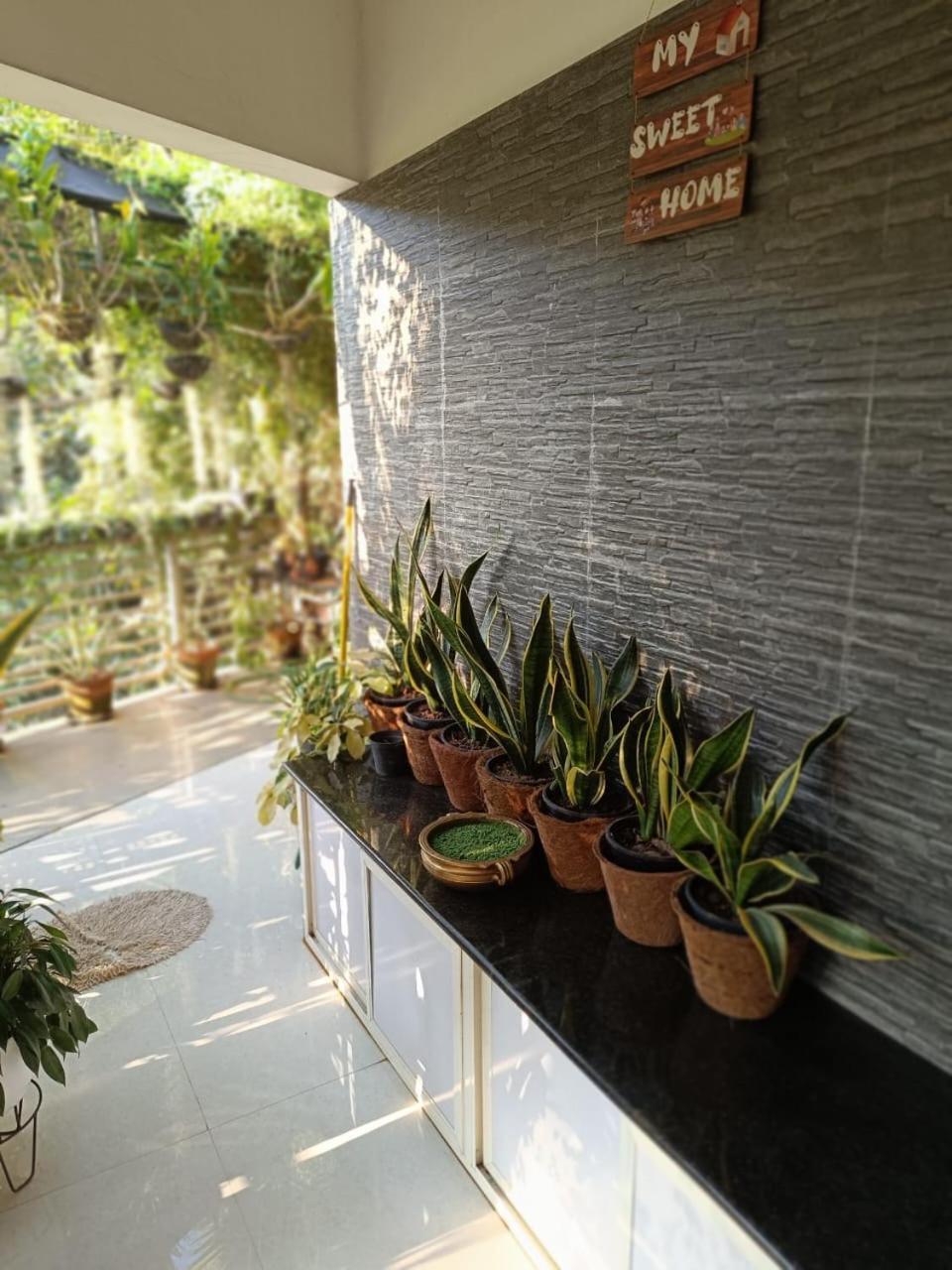 Chaithritha Ladies Homestay Thiruvananthapuram Eksteriør bilde
