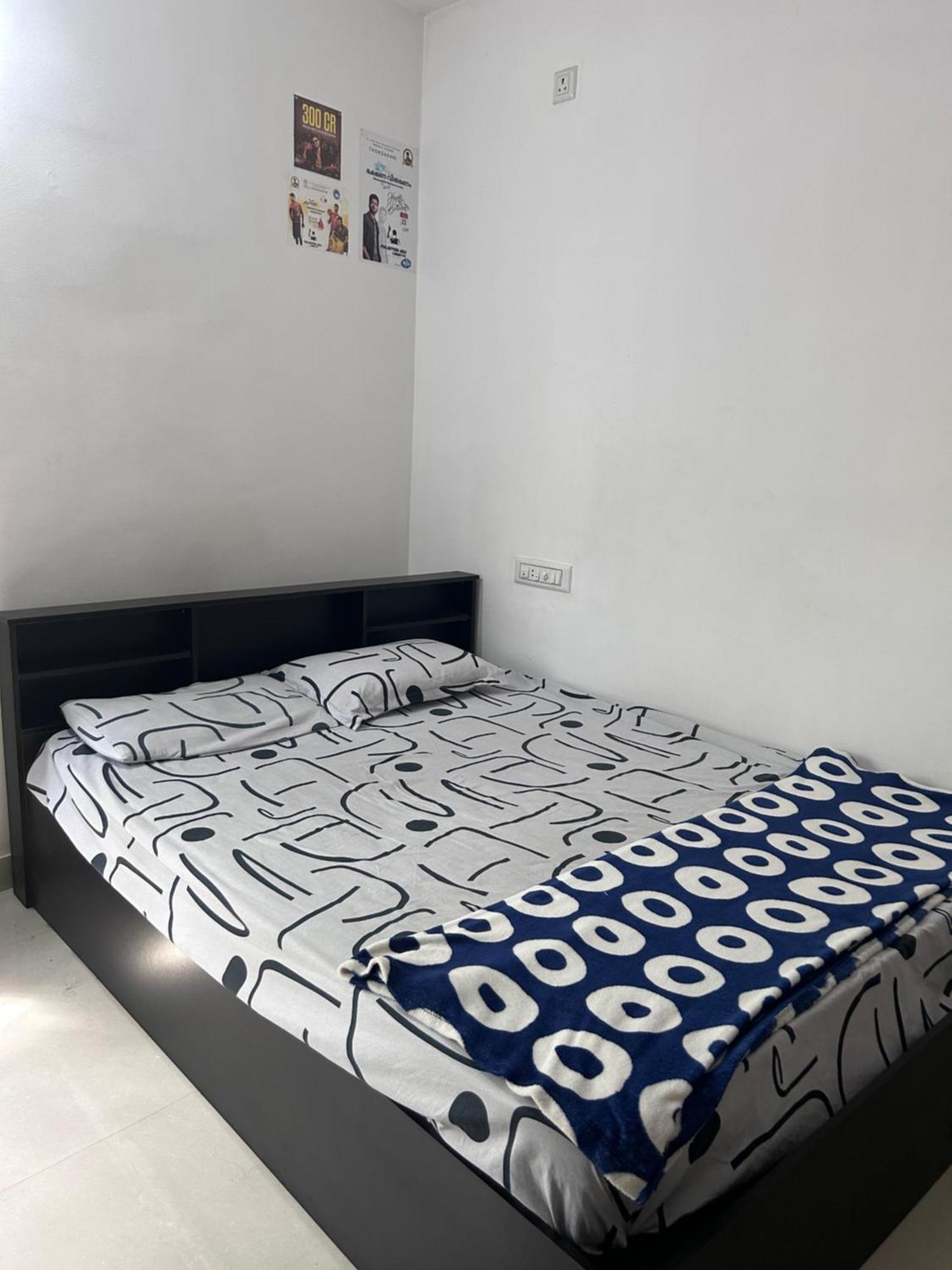 Chaithritha Ladies Homestay Thiruvananthapuram Eksteriør bilde