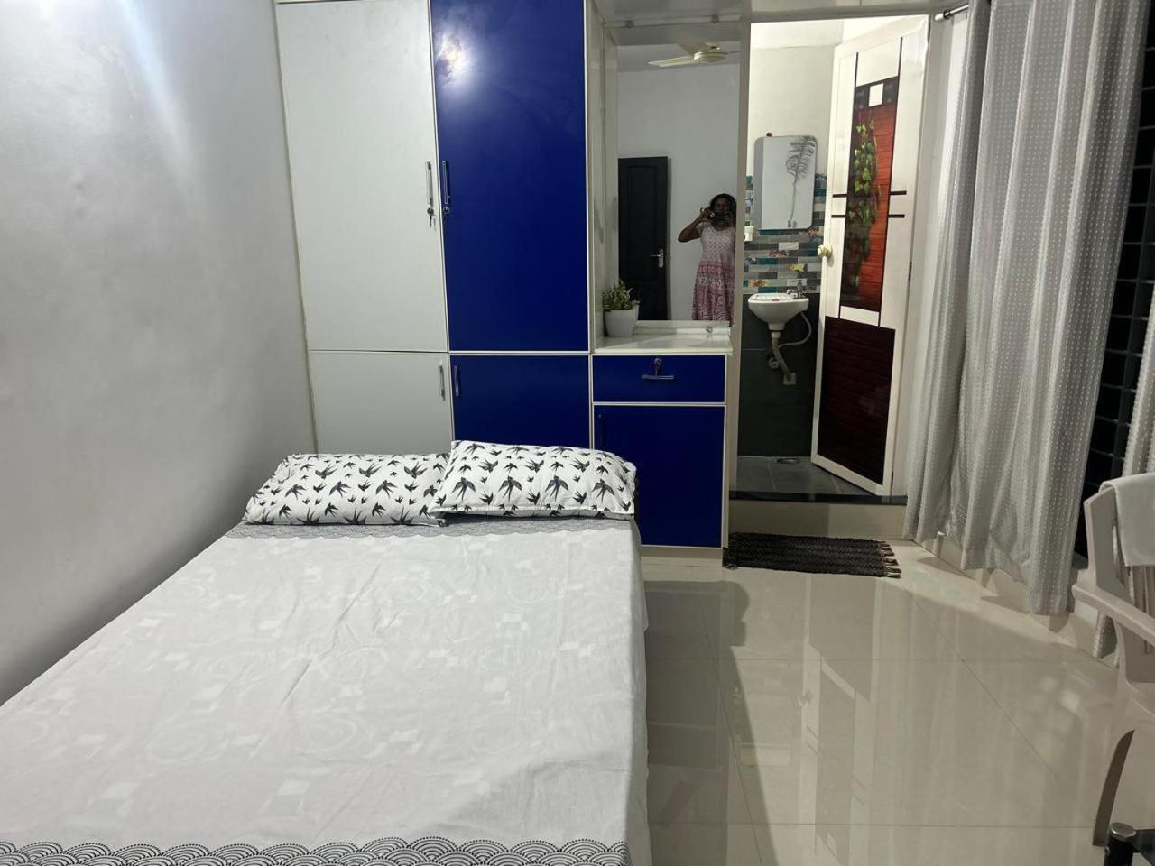 Chaithritha Ladies Homestay Thiruvananthapuram Eksteriør bilde